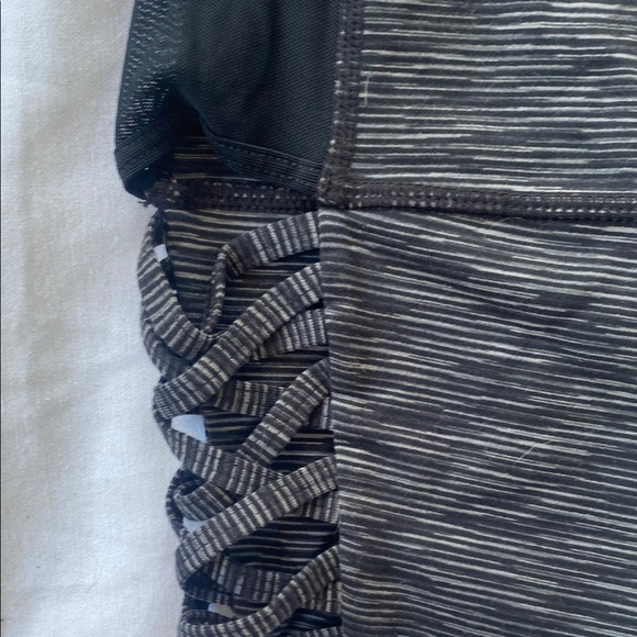 Athleta Women’s Cropped Leggings - Picture 3 of 5